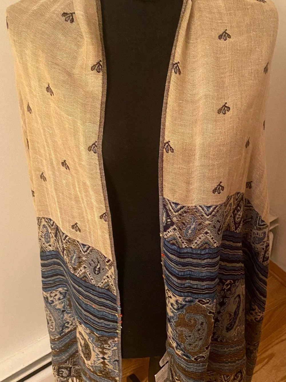 The Paper Store NWT Bohemian Paisley Pashmina Shawl Wrap Multi Color Black